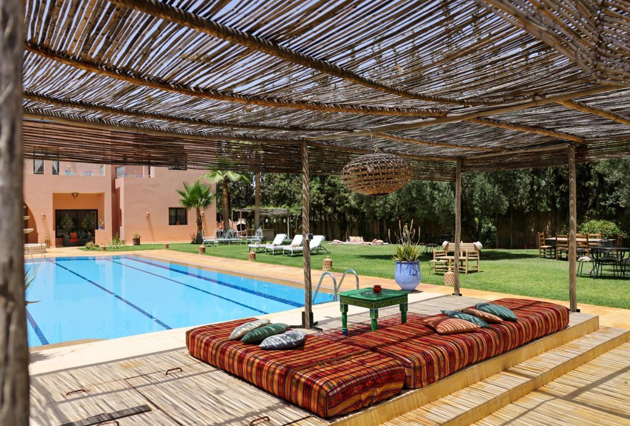 Tiguemine Sarah Hotel Douar Akkara Exterior photo